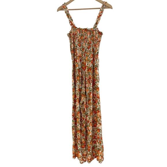Faithfull The Brand Bernard Jumpsuit in Apricot Le
Rose Floral - Picture 6 of 7